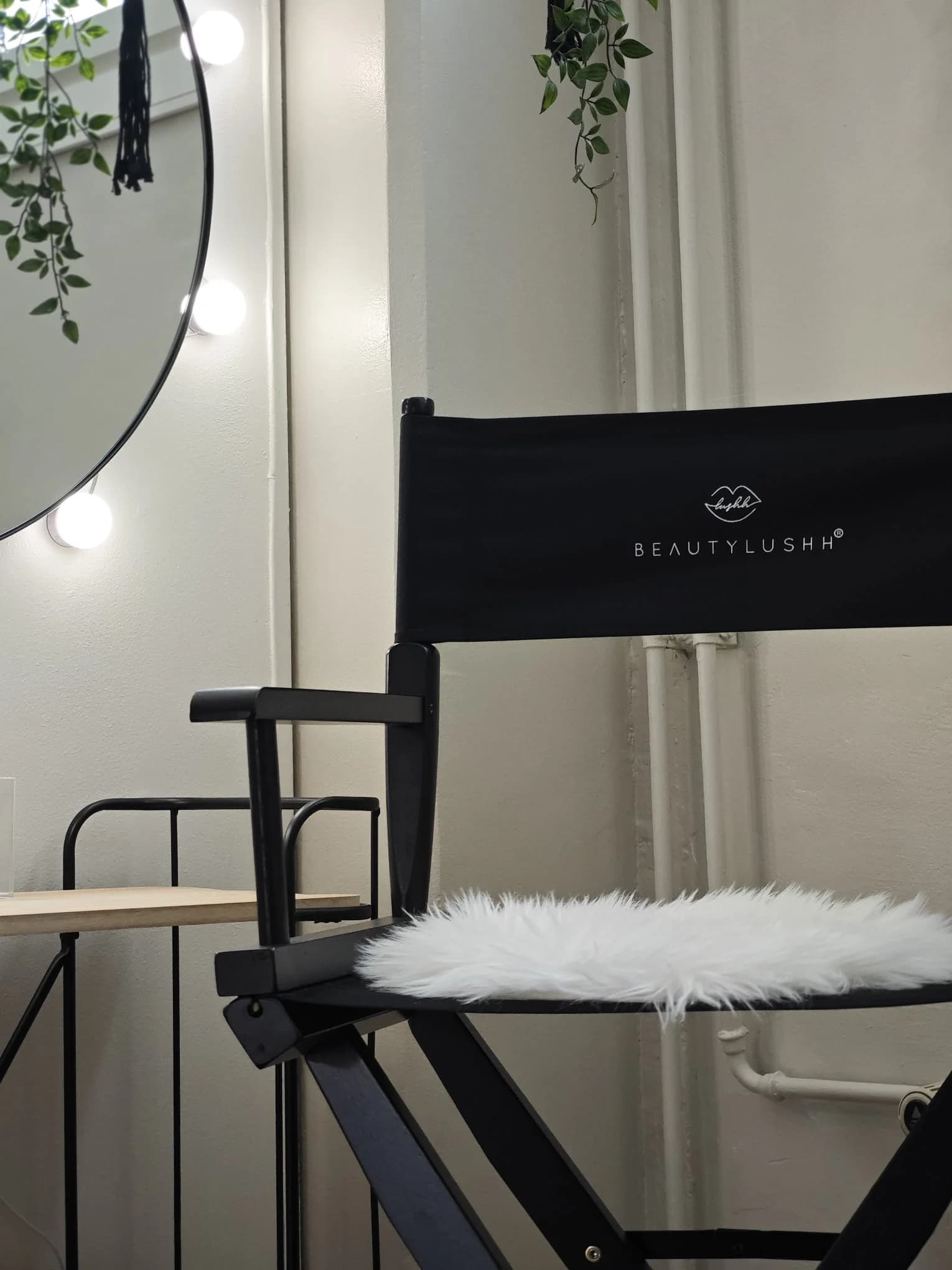 Meikkitaiteilija Lea Lampi Studio Lea:ssa